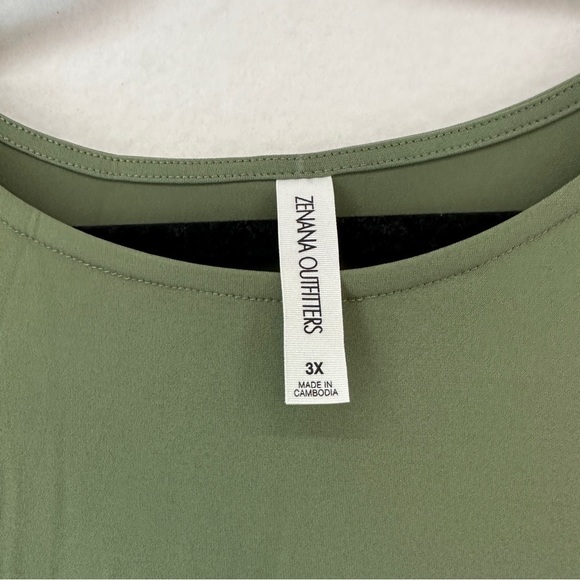 Zenana Outfitters Front Knot Sleeveless Top Blouse Womans Size 3X Green - Picture 3 of 8